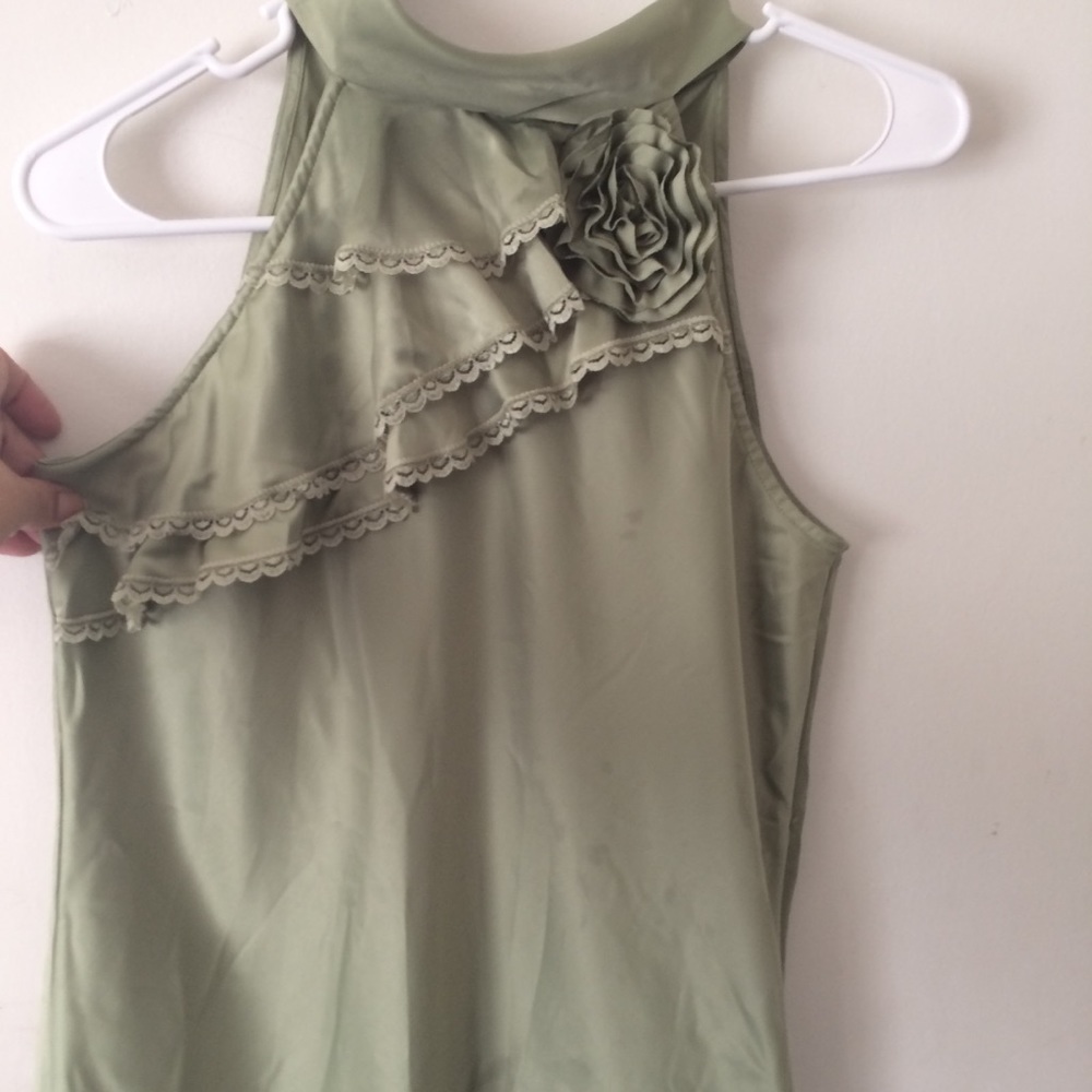 Modern style top